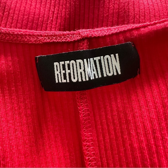 💋 Reformation Janelle Red Ribbed
Backless Mini Dress💋 - Picture 15 of 16